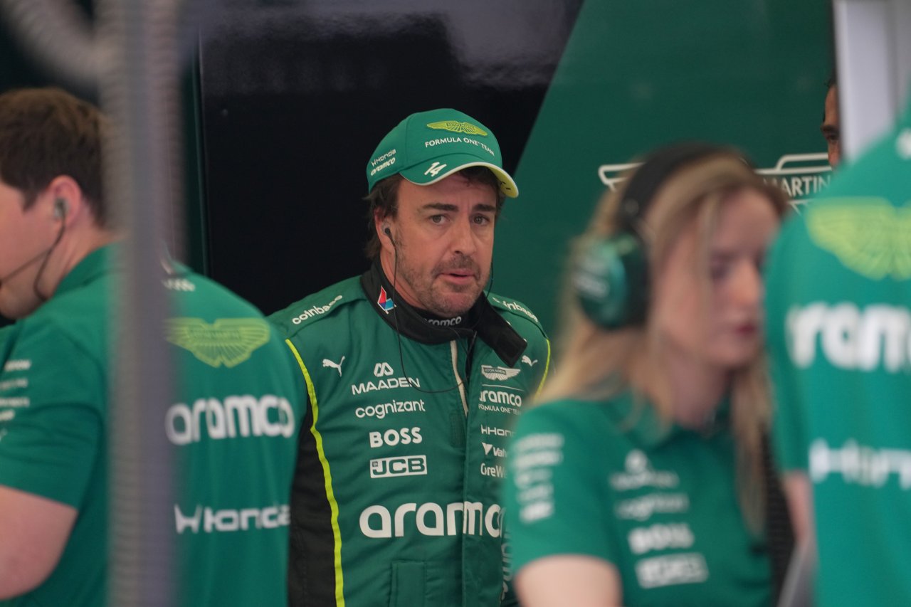 Skupaj z Vettlom in Alonsom na dirki v Le Mansu?